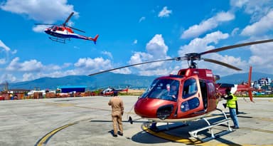 Helicopter Flight to Lukla 3