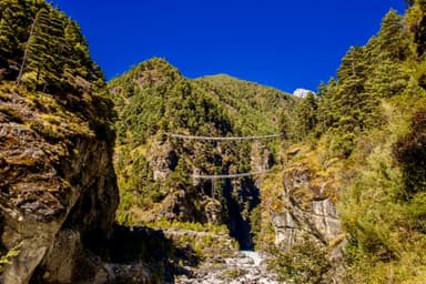 Cross Larkya La Pass 4