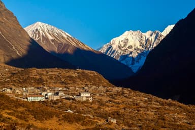 Kyanjin Gompa Exploration 6