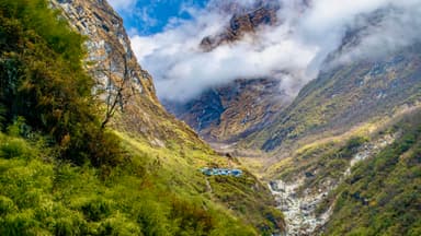 Annapurna II Lower Base Camp 3