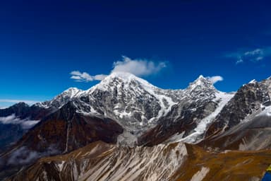 Kyanjin Gompa Exploration 1