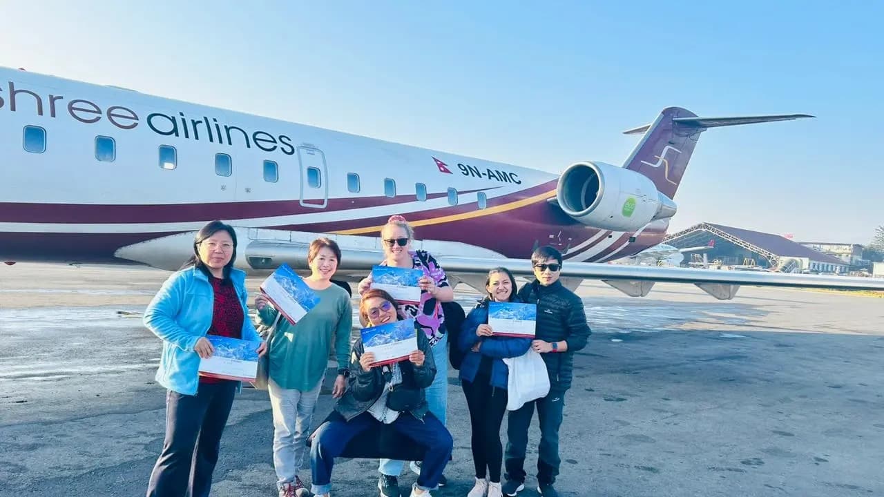 Everest Flight by Plane