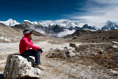 Trek from Dingboche to Lobuche 6