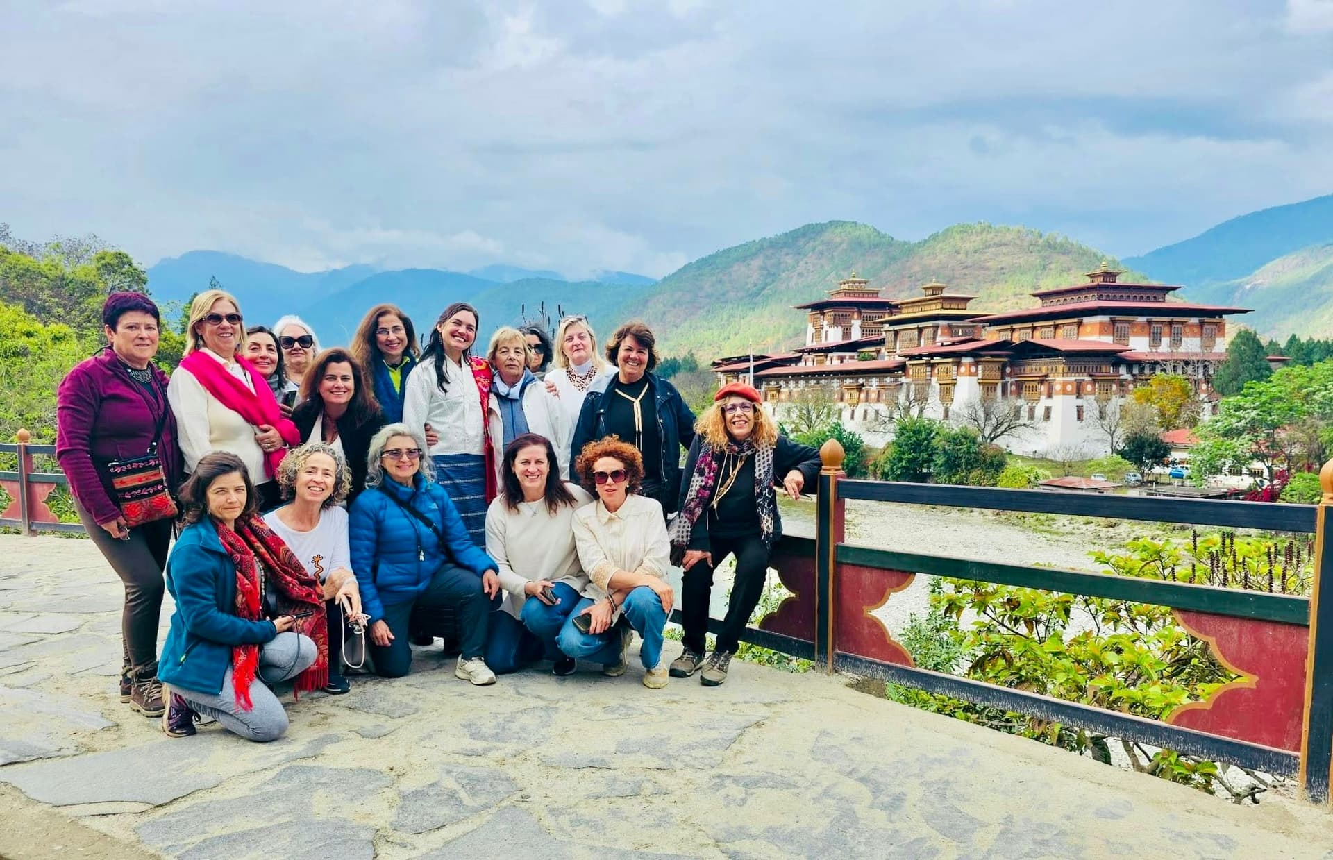 Group of people visiting the Punakha Dzong