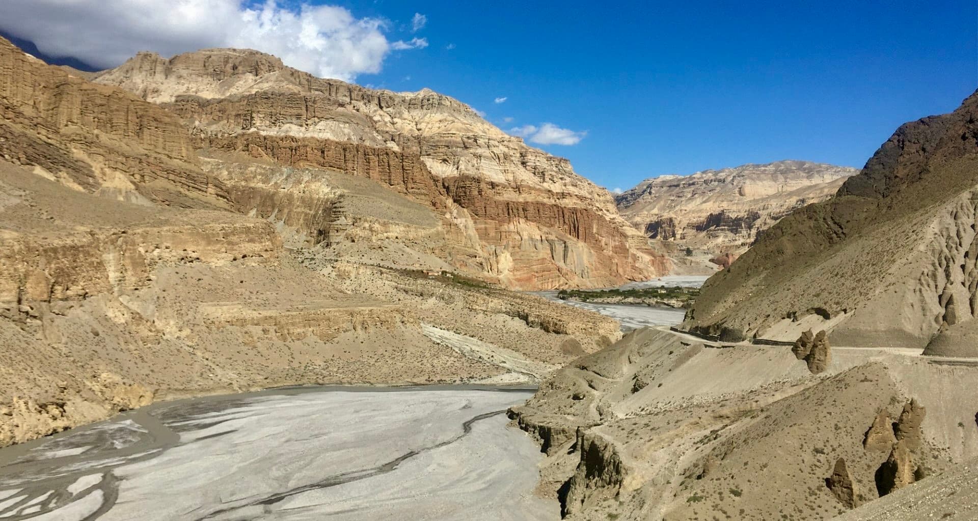 Upper Mustang Gallery 4