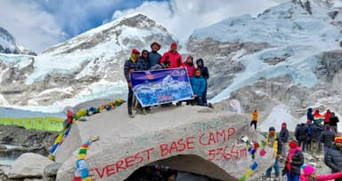 Everest BAse Camp Trek group Photo