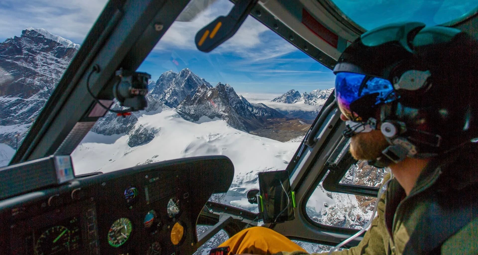 Everest Landing Heli tour