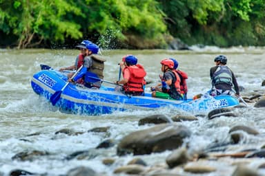 Rafting on Trishuli River 1