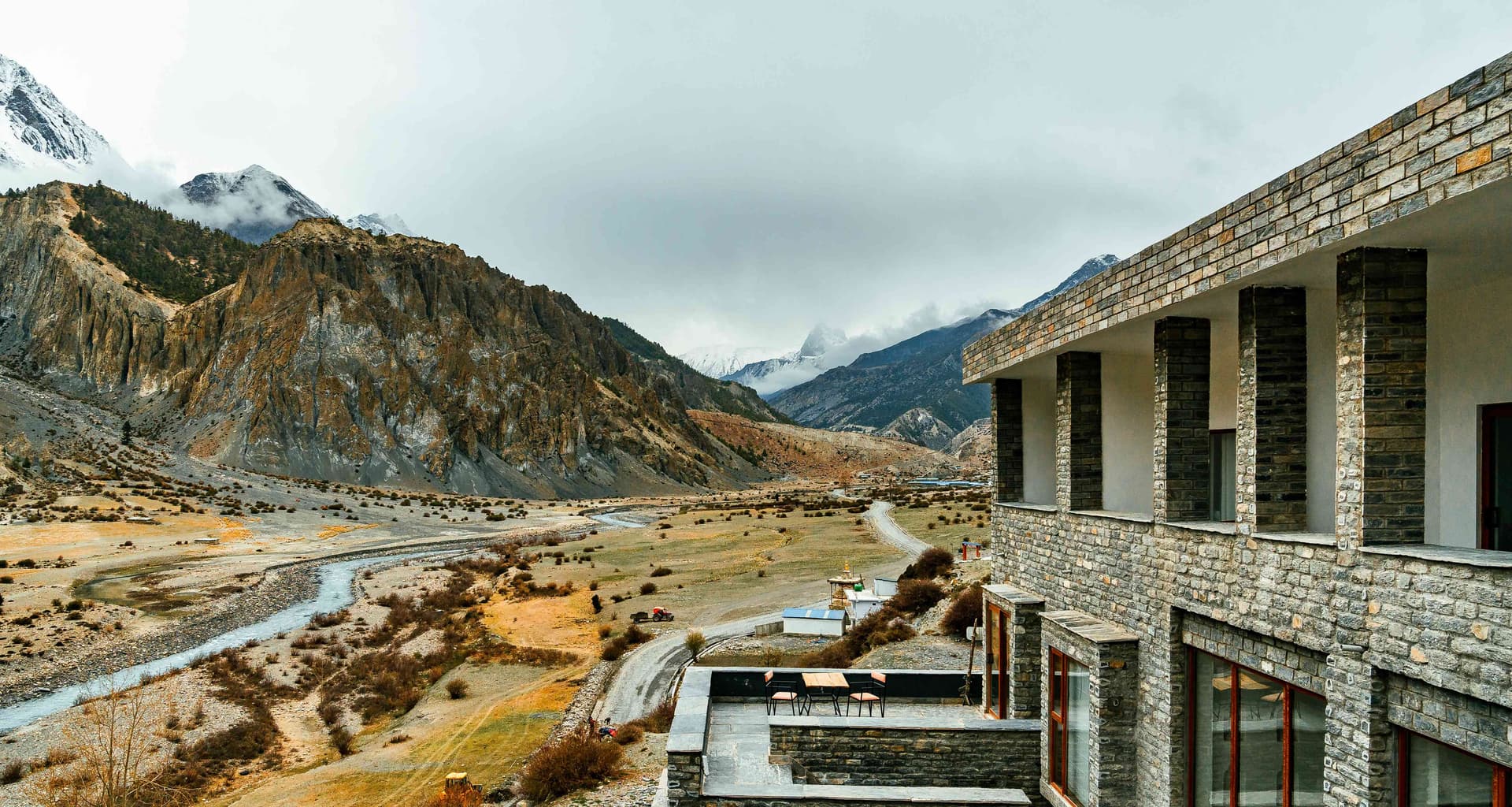 Manag Luxury Trek 15