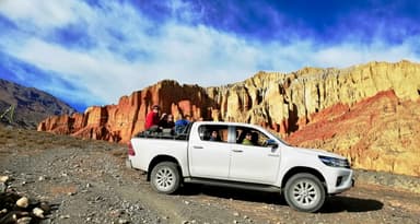 Upper Mustang Jeep Tour 6