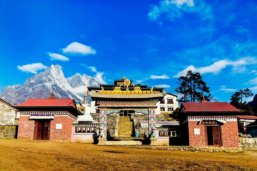 Luxury Everest Base Camp Trek: Unforgettable Journey with Luxury ...