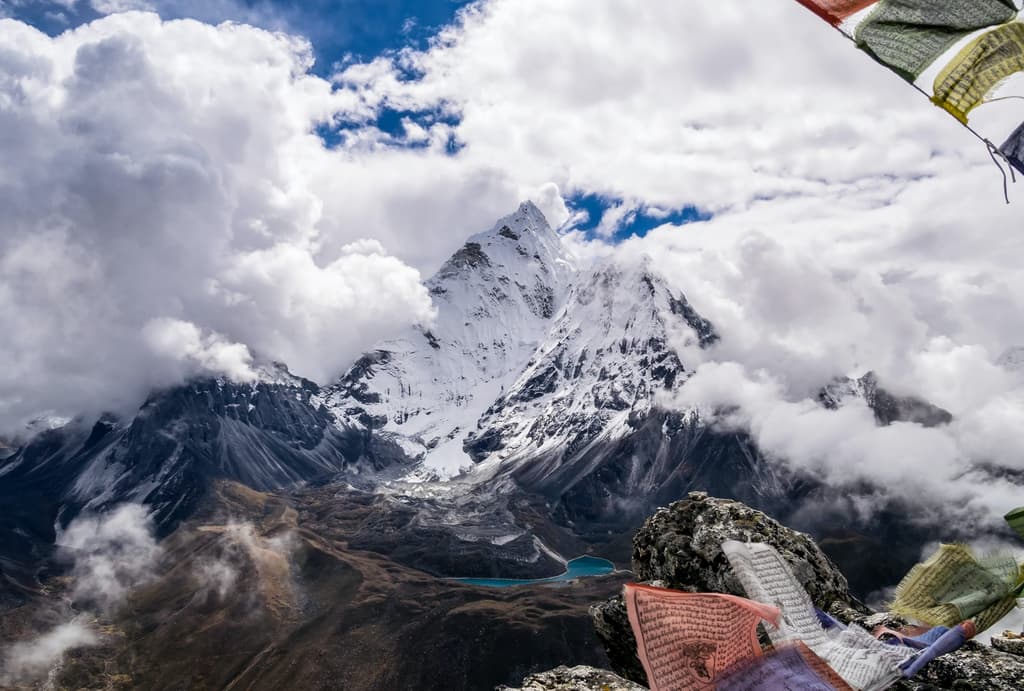 Top Mistakes Luxury Travelers Make in Nepal – And How to Avoid Them