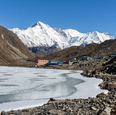Gokyo Village