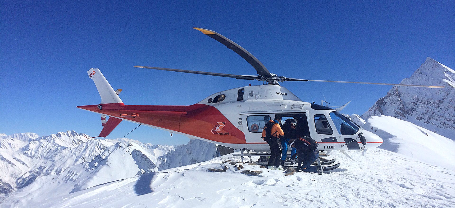 Best Helicopter Tours in Nepal