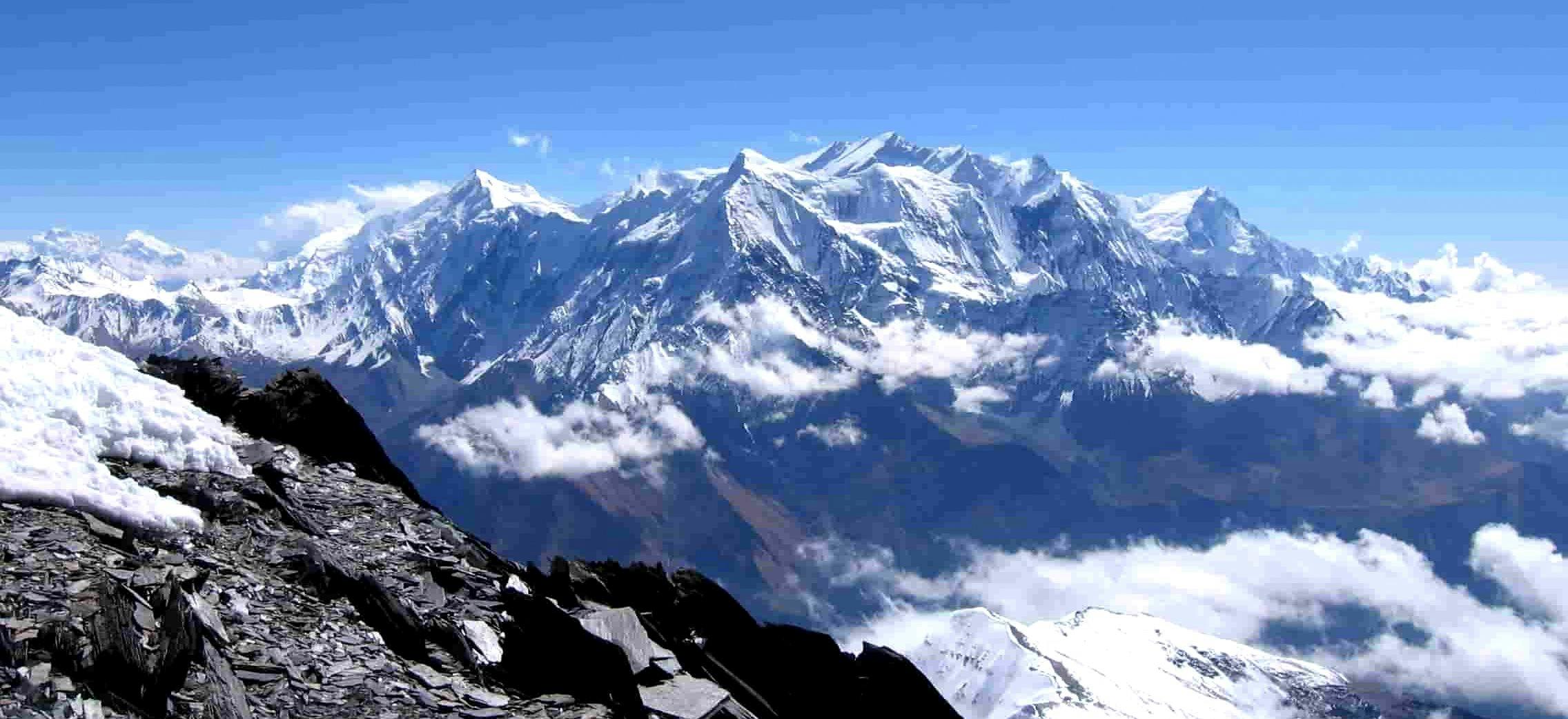 Dhampus Peak(Thapa Peak)