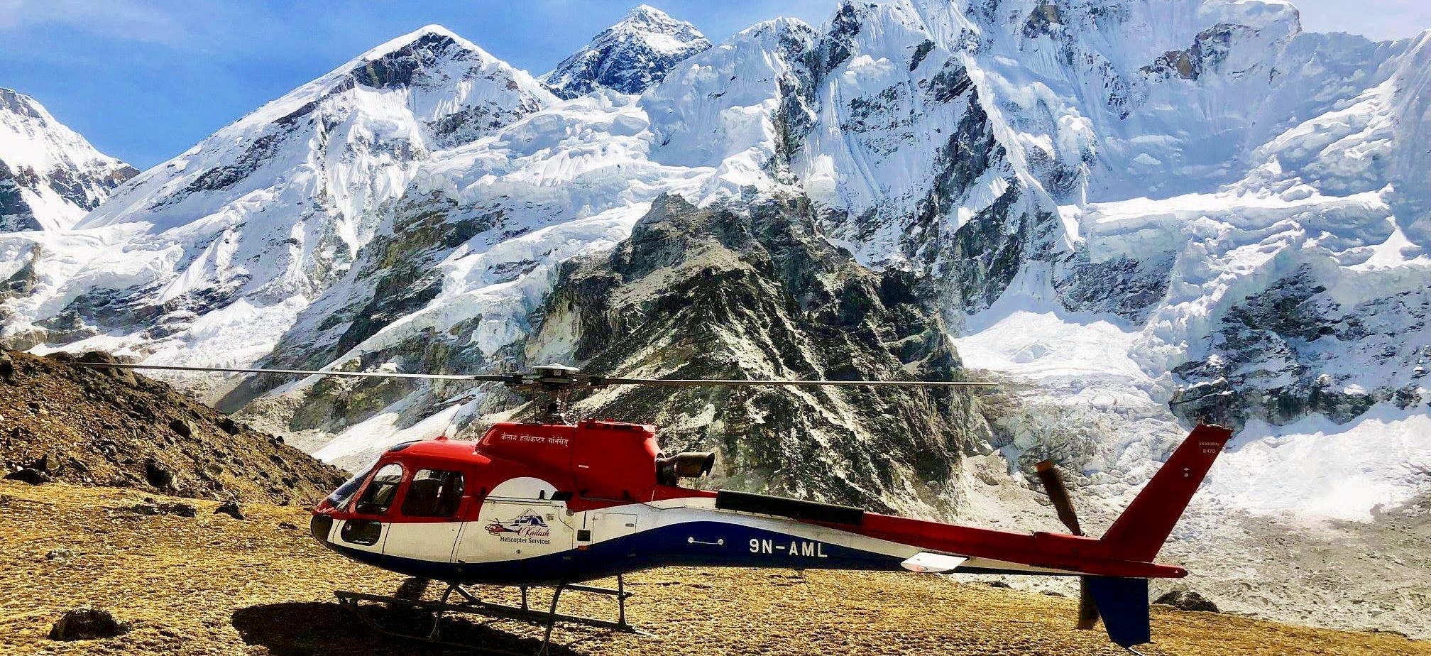 Sharing Everest Base Camp Landing Helicopter Tour