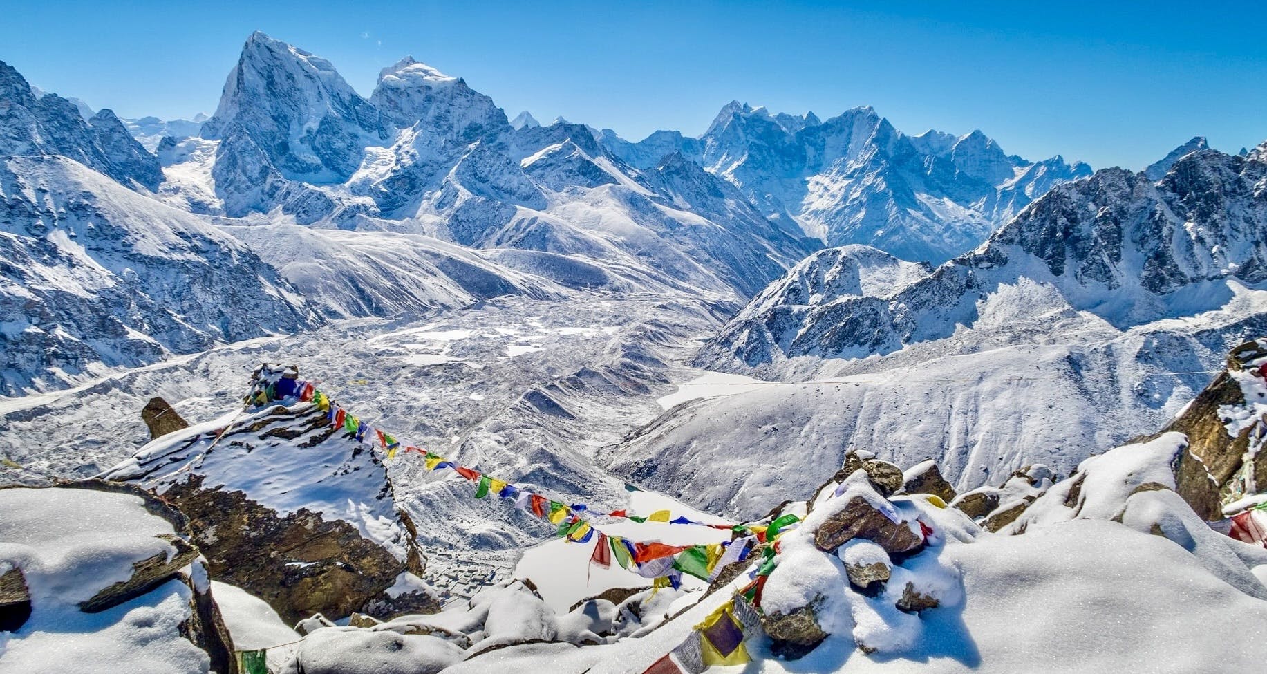Gokyo and Everest Base Camp Landing Helicopter Tour