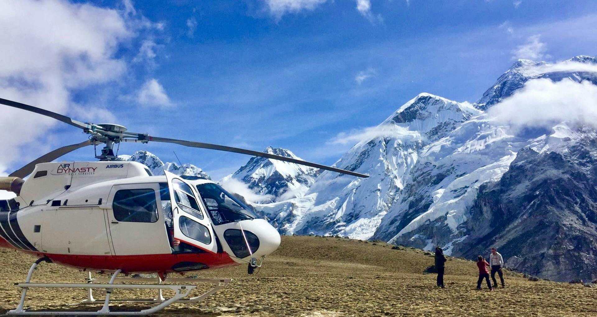 Everest Base Camp and Gokyo Lakes Luxury Helicopter Trek