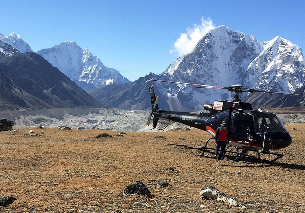 Routes for Everest Base Camp Landing Helicopter Tour